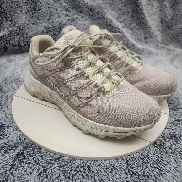 Merrell Shoes - Merrell Women's Moab Flight Hiking Trail Running Shoes Women's Size 7.5